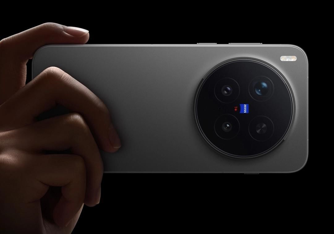 Sisi belakang Vivo X300 Pro (vivo.com)