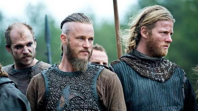 series mirip game of thrones (forbes.com).jpg
