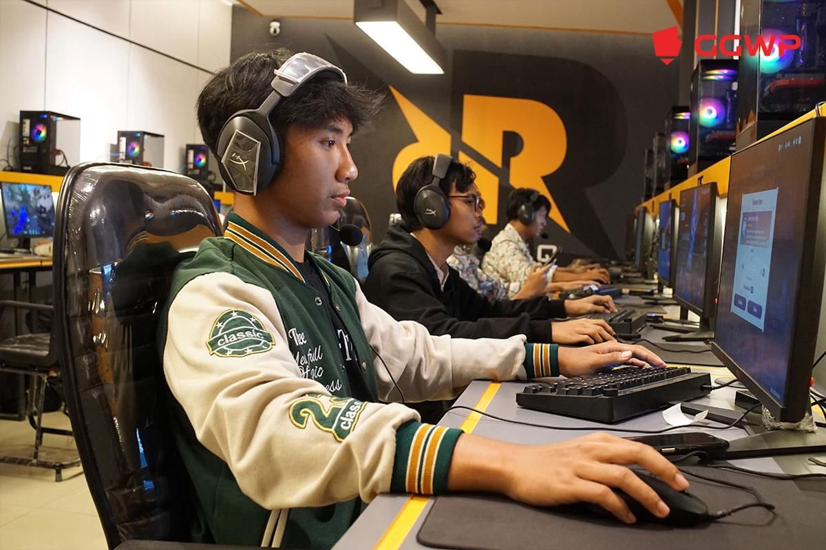 Suasana area rental PC di RRQ Arena Bandung. (Dok. GGWP)