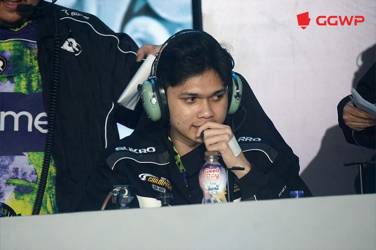 RRQ wajib menang 2-0 lawan NAVI besok jika ingin maju ke playoff. (Dok. GGWP)