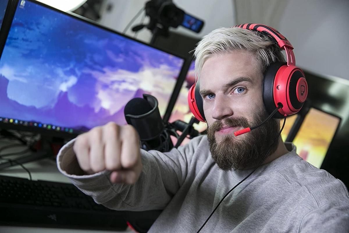 Dari video gameplay, PewDiePie mengembangkan kontennya ke tema lain. (Superlive.id)