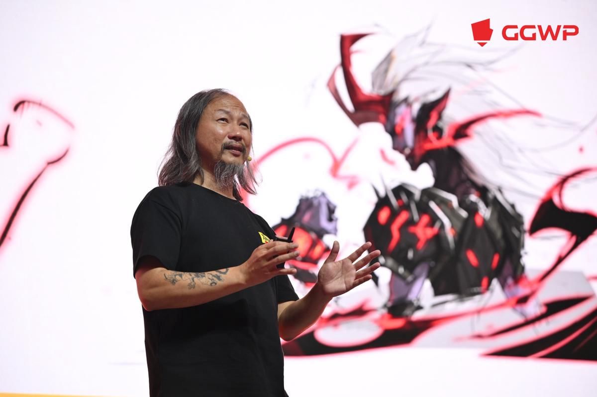 Danny Koo dari Marvel memberikan presentasi tentang Marvel Rivals. (Dok. GGWP)