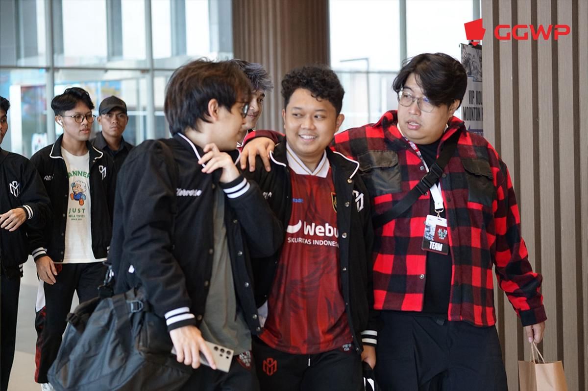 Tim Alter Ego berjalan memasuki area NICE PIK2. (Dok. GGWP)