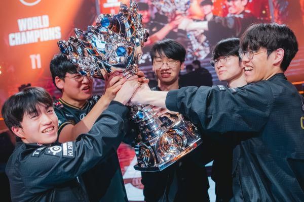 Rangkuman Berita Esports Sepekan – 10 November 2025