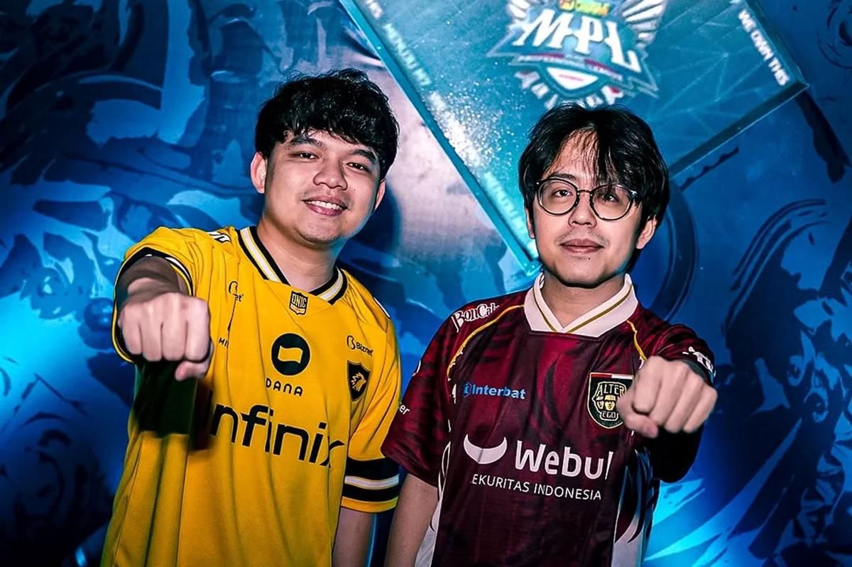 Adi mengamati Xepher memiliki game sense yang bagus dan bisa diadaptasi ke MLBB. (Dok. MPL Indonesia)