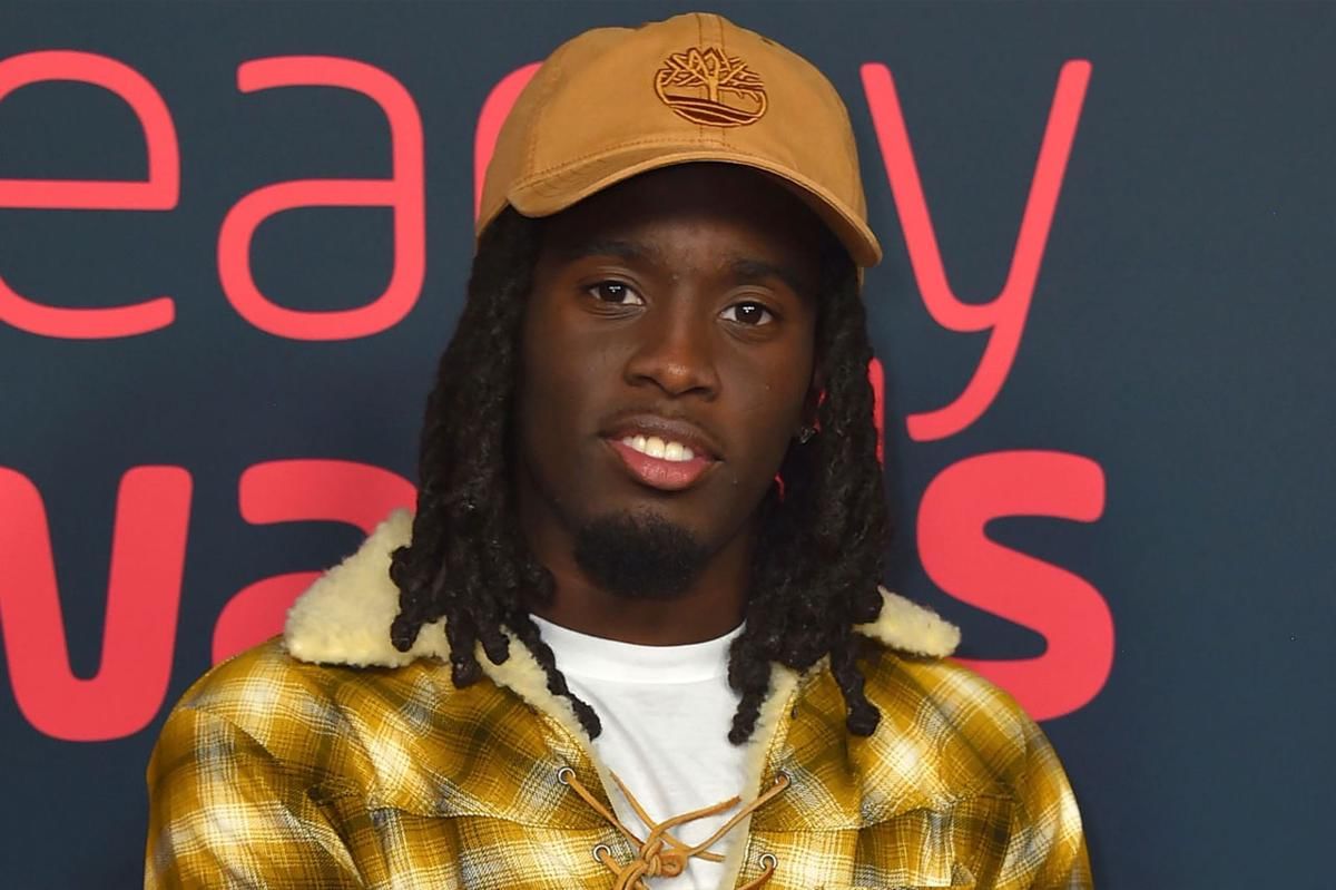 Kai mengaku pernah tinggal di dalam penampungan. (iHeart)