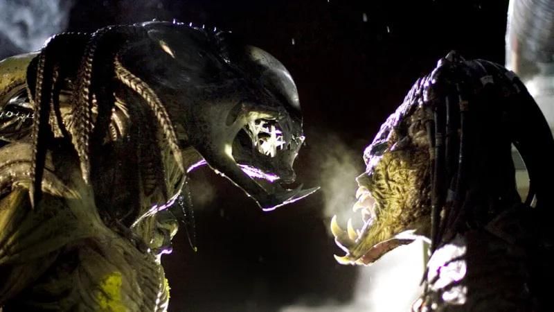 Alien vs. Predator (screenrant.com)
