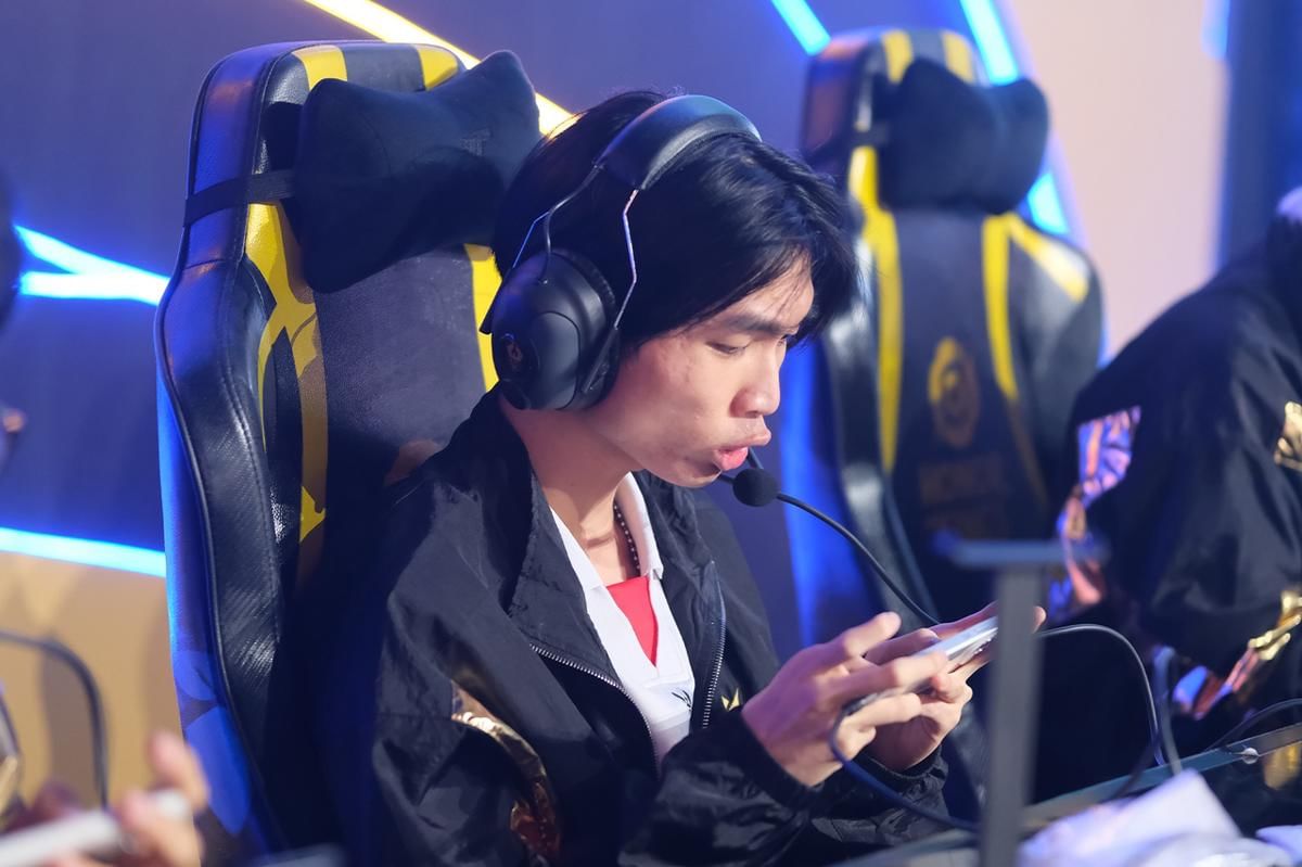 Zhanq senantiasa didapuk menjadi carry BTR. (Dok. Level Infinite)