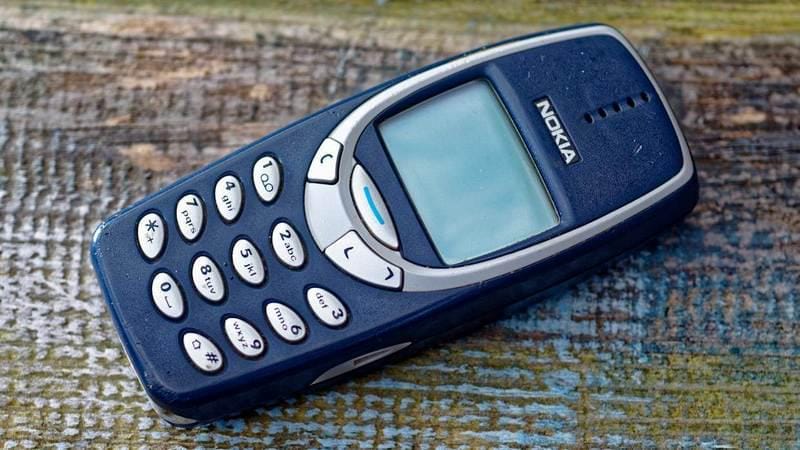 nokia 3310 (engadget.com).jpg