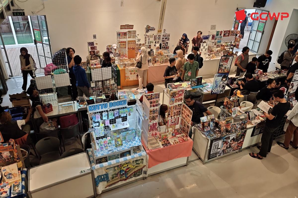 Komik karya mangaka Jepang dan komikus Indonesia dijual di festival komik ini. (Dok. GGWP/Mecca Medina)