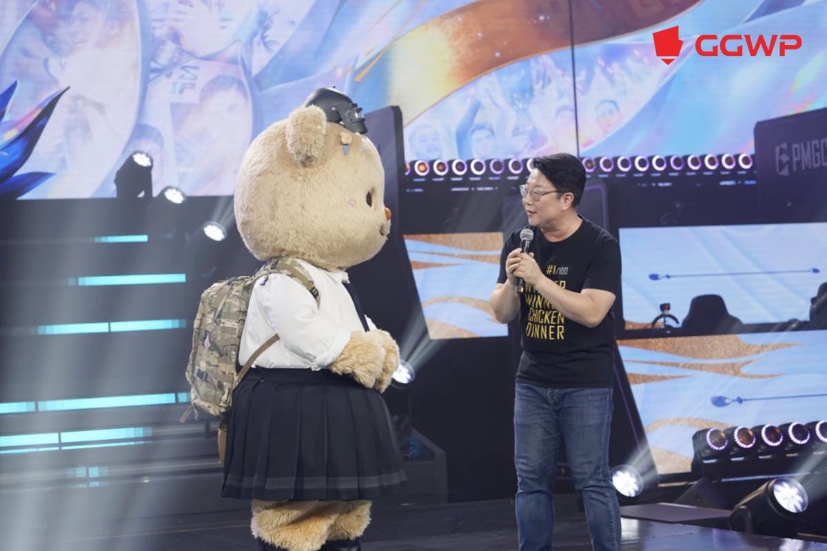 James Yang bersama Nong Noey, maskot ikonis Butterbear yang populer di Thailand. (Dok. GGWP/Mecca Medina)