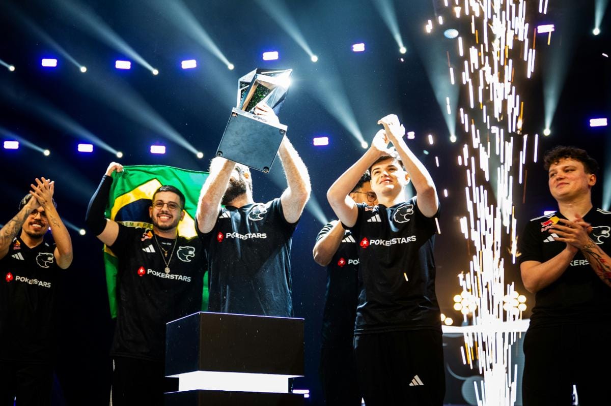 FISSURE Playground #2 (Dok. HLTV/Dimitrii)