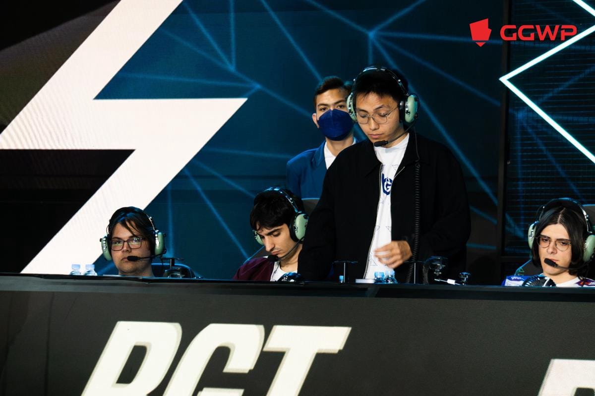 Hasil Wild Card M7 Virtus Pro vs Boostgate: Kuda Hitam Turki Mengamuk!