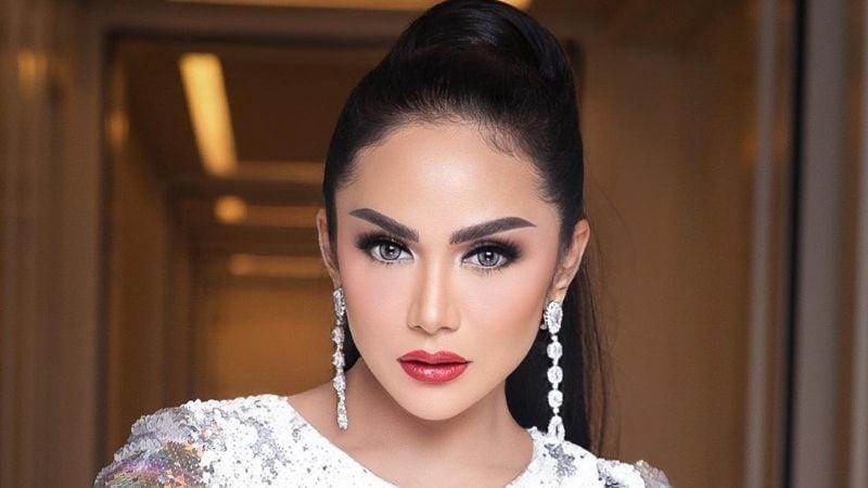 Artis Indonesia Terkaya