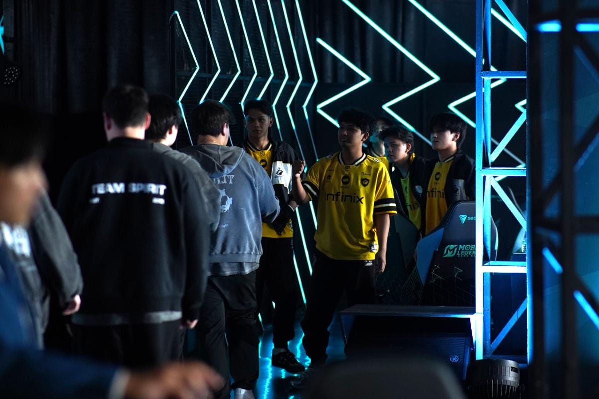 Bahkan, pemain ONIC sendiri tak tahu kenapa mereka bermain buruk. (Dok. Moonton)