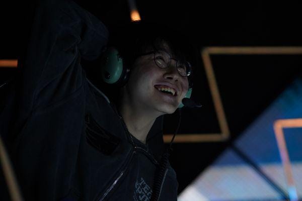 Hasil Knockout M7 SRG vs TS: Team Spirit Turun ke Lower Bracket