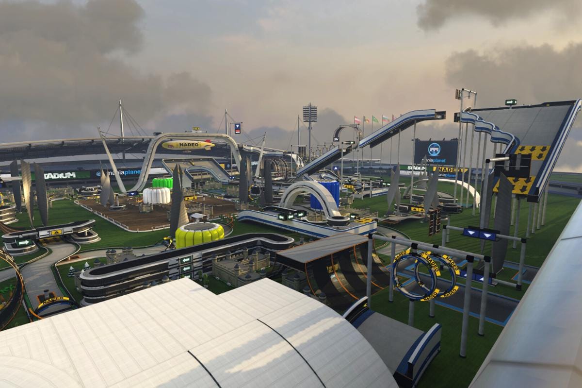 Track dengan genre Tech buatan fans di dalam game TrackMania 2 Stadium. (Ubisoft)