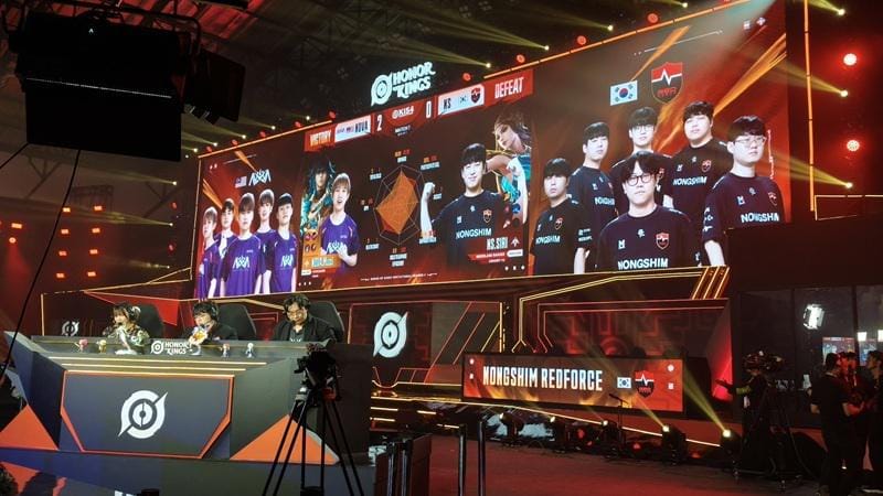 NOVA Esports saat berlaga di KIS 4 di Jakarta