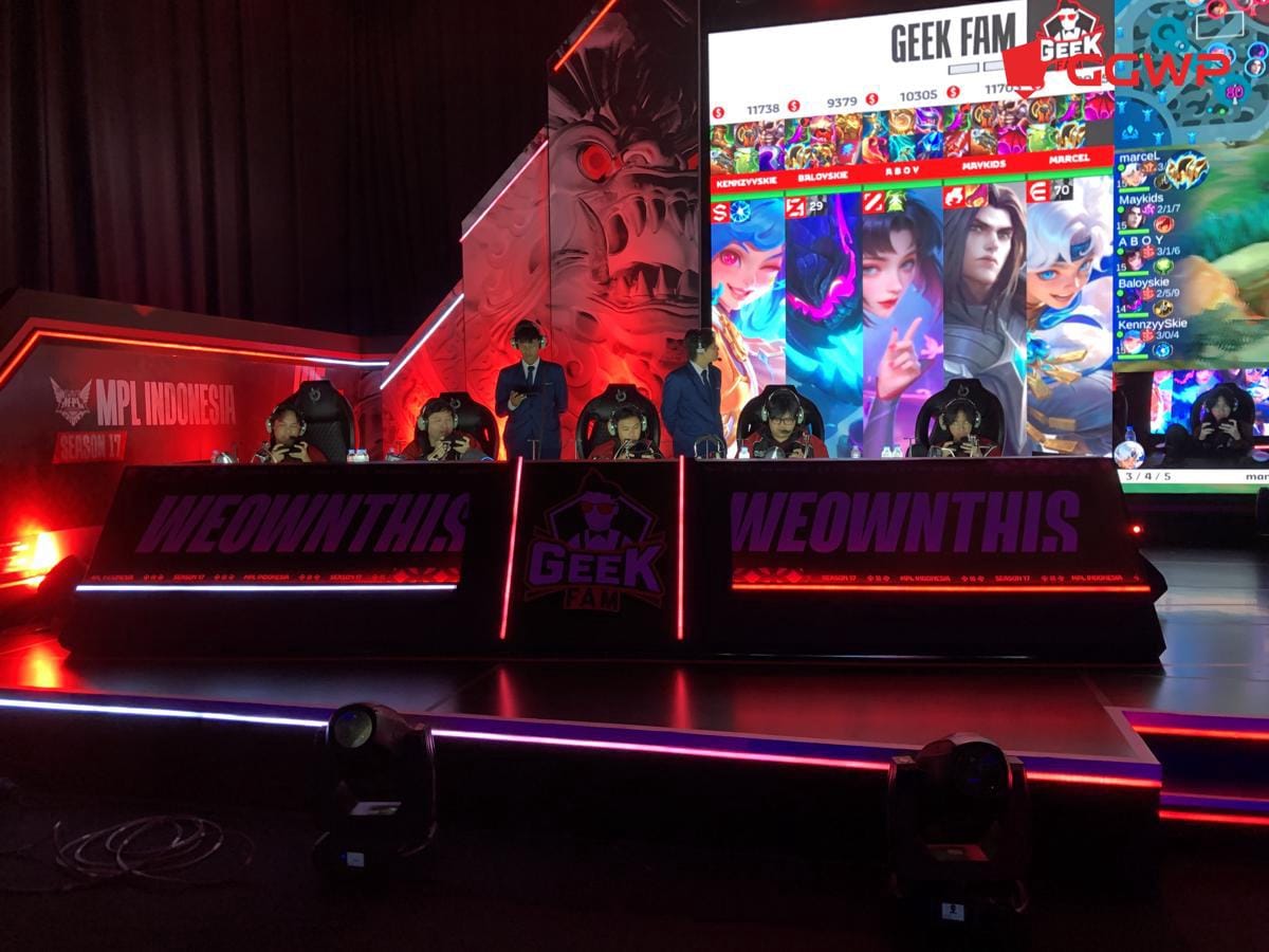 Hasil MPL ID S17 W2 Geek Fam vs BTR: Debut Marcel yang Menjanjikan