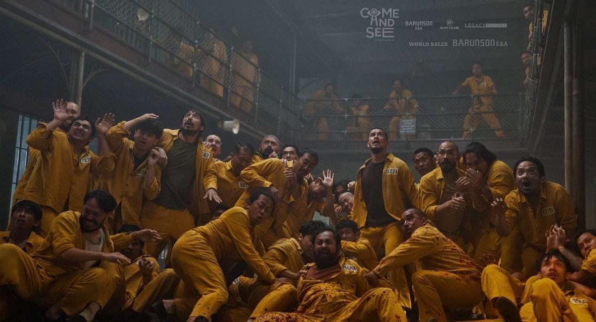 Ratusan pemain terlibat sebagai figuran di penjara. (Dok. Come and See Pictures)
