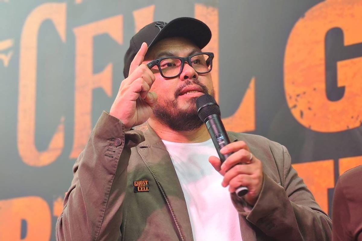 Joko Anwar bebaskan kreator kecil membuat merchandise Ghost in the Cell. (dok. IDN Times/Shandy Pradana)