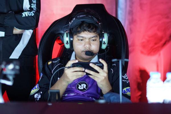 Klasemen MPL ID S17 Week 4: RRQ Hoshi Belum Menang