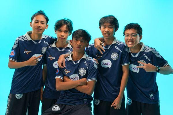 Juara Dunia Tapi Kesulitan di SEA: Mengurai Krisis EVOS Divine