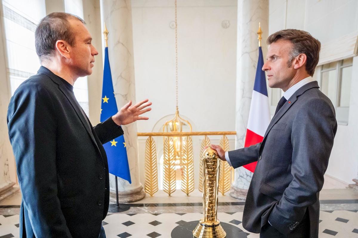 President Emmanuel Macron (right) and Ralf Reichert, CEO Esports Foundation (left) at Palais Elysée in Paris, France - May 19 2026.jpg