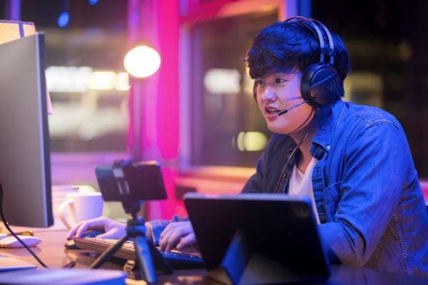Rahasia Penghasilan Streamer Terungkap, Ternyata Datangnya dari Sini